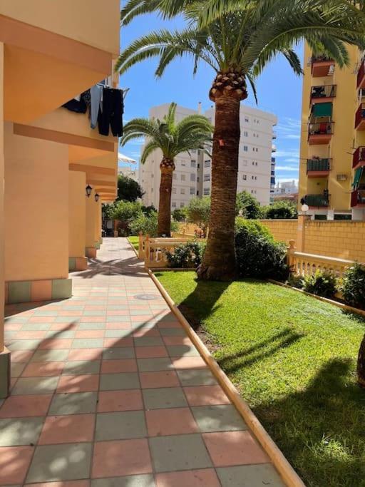 Soleado Y Luminoso Apartamento Fuengirola Buitenkant foto